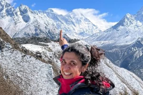 Best Time for Everest Three High Passes Trek