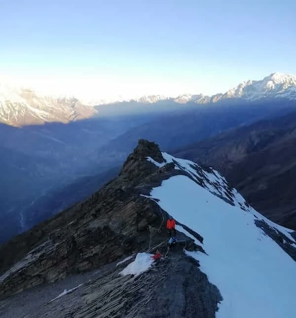 Climbing to Pising Peak