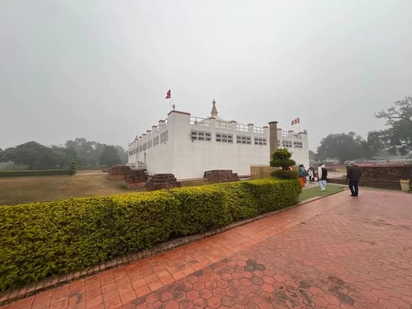 Palace With Ashok Istamva