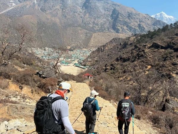 Trek To Khumjung Village