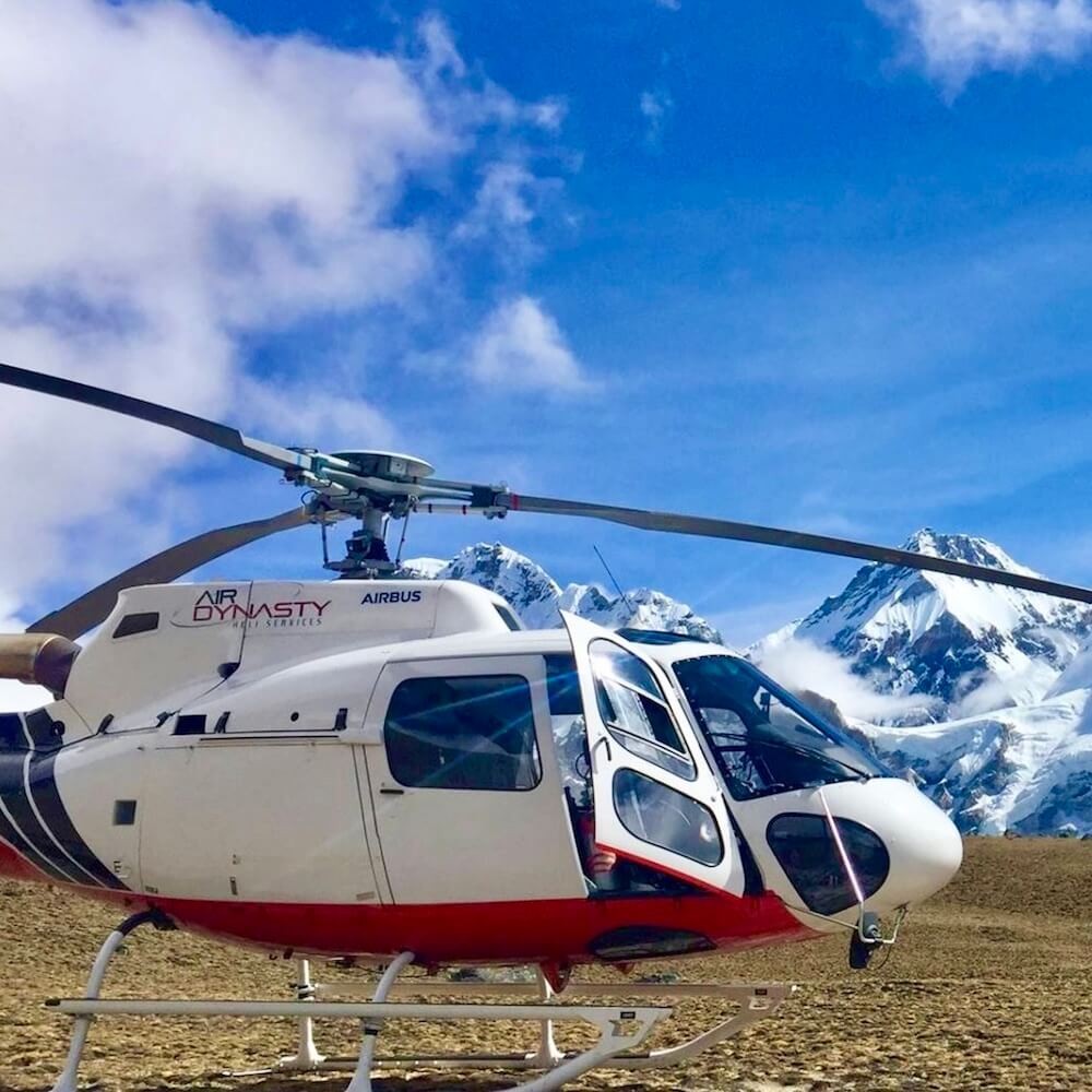 Everest Base Camp Landing Helicopter Tour 