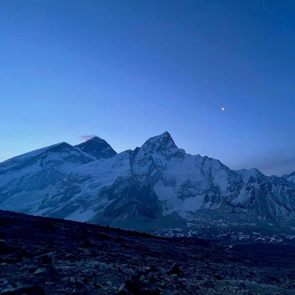 Morning View of Everest 